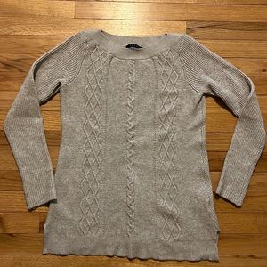 Cyrus soft beige/gray pullover, medium